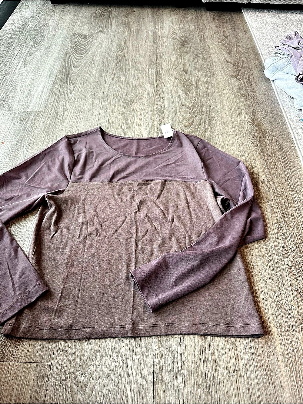 Gap Long Sleeve Top in Brown/mauve Size XL NWT